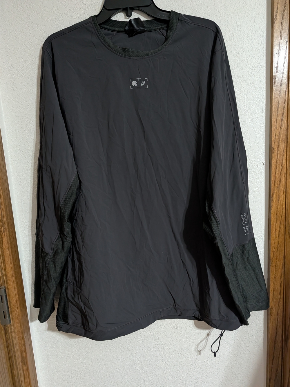 Asics X Reigning Champ Men's Black Long-Sleeve Performance Top